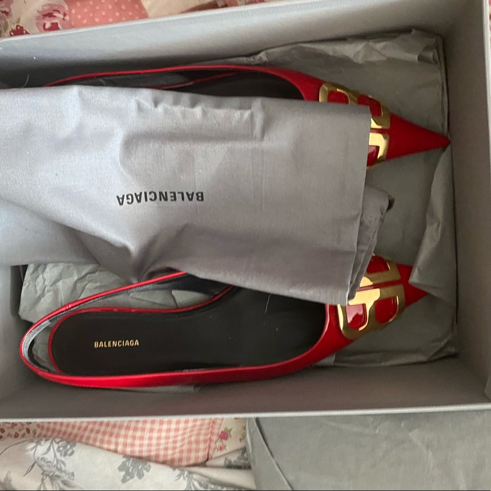 Balenciaga flats